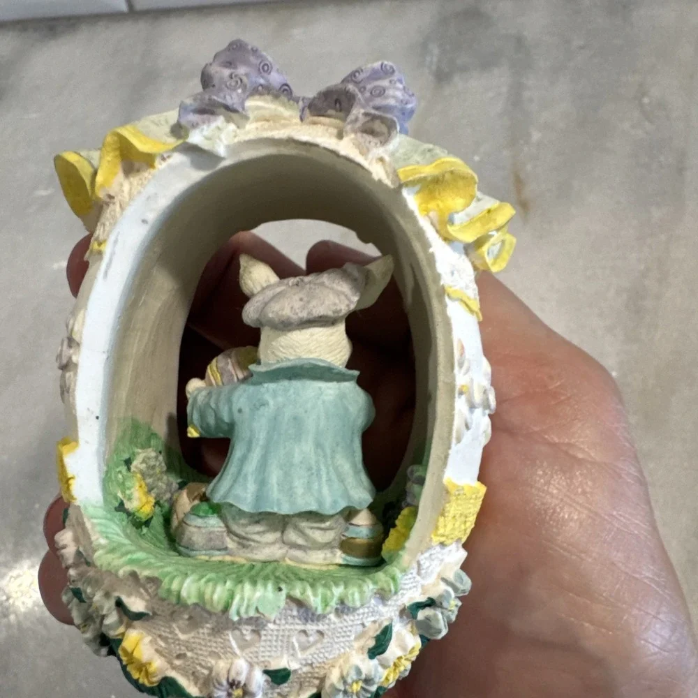 Muffy Vannderbear #457 Hopppy Egg Painting Figure‎